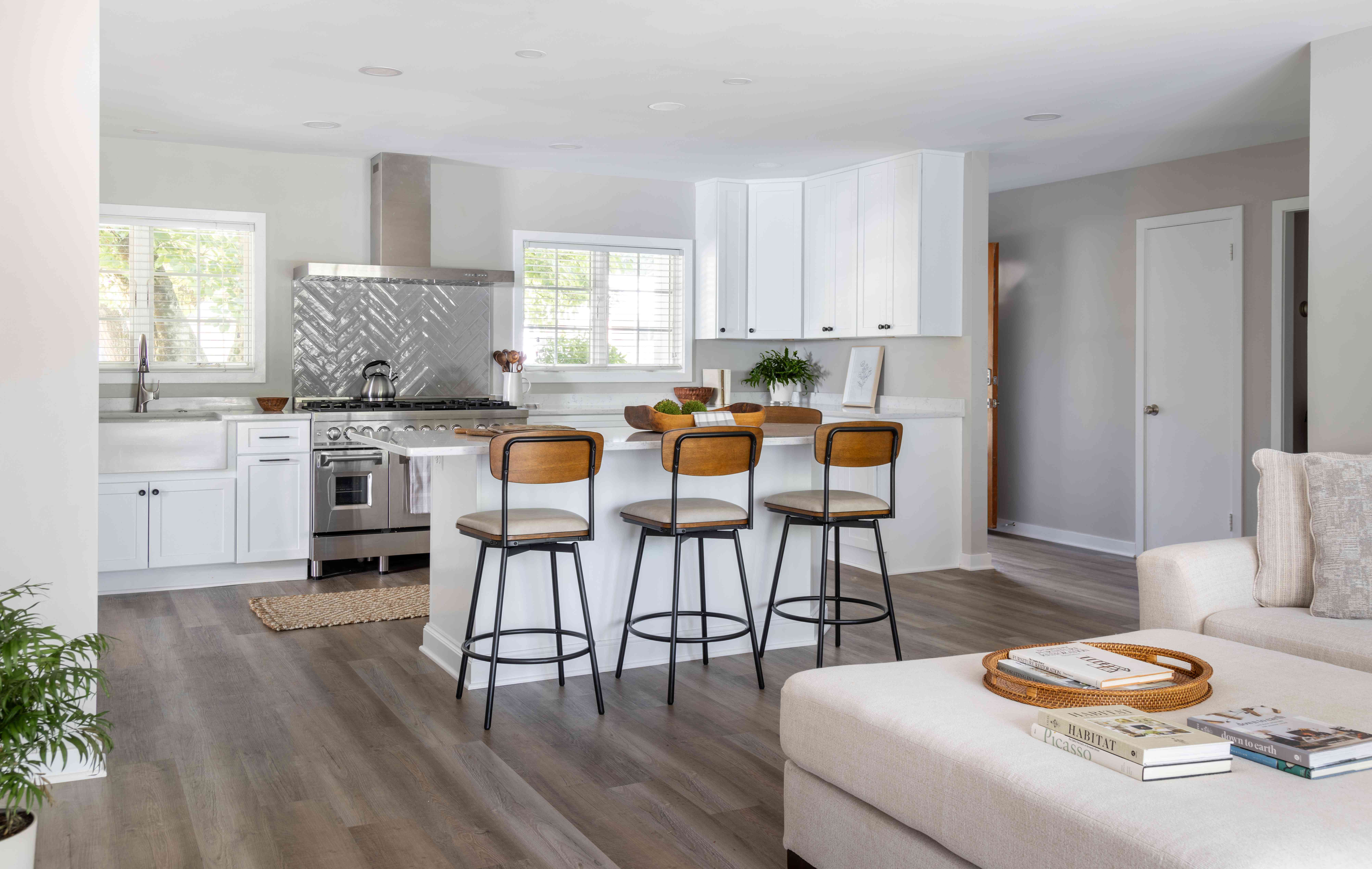 How to Mix Wood and White Trim for a Complementary Look