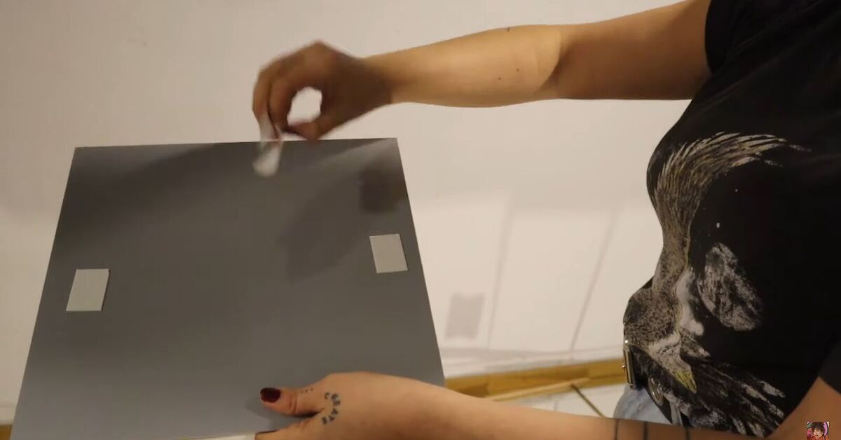 This Easy Mirror Wall DIY Hack Uses Cheap Mirrors From IKEA